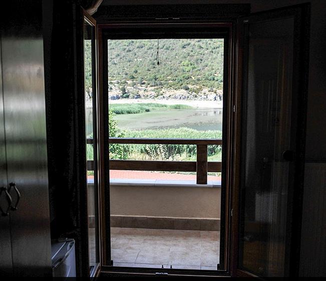 Syntrofia Guest house *